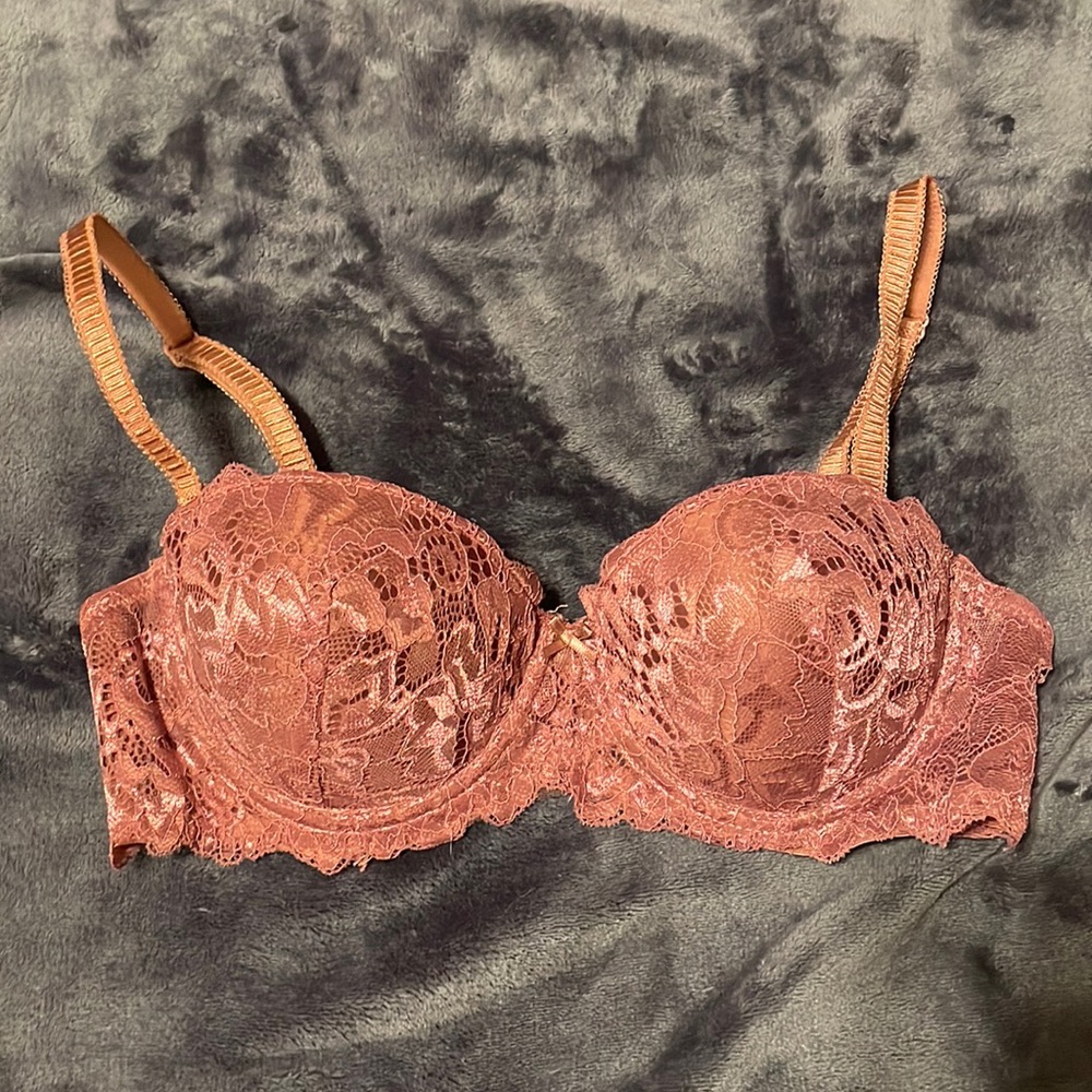 Lace push-up bra